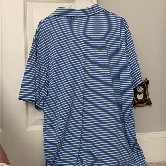 Vineyard Vines collared shirt - Picture 3 of 3